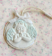 Petit Medallion : Medallones de Angelitos de la guarda y Virgen para la cuna o coche