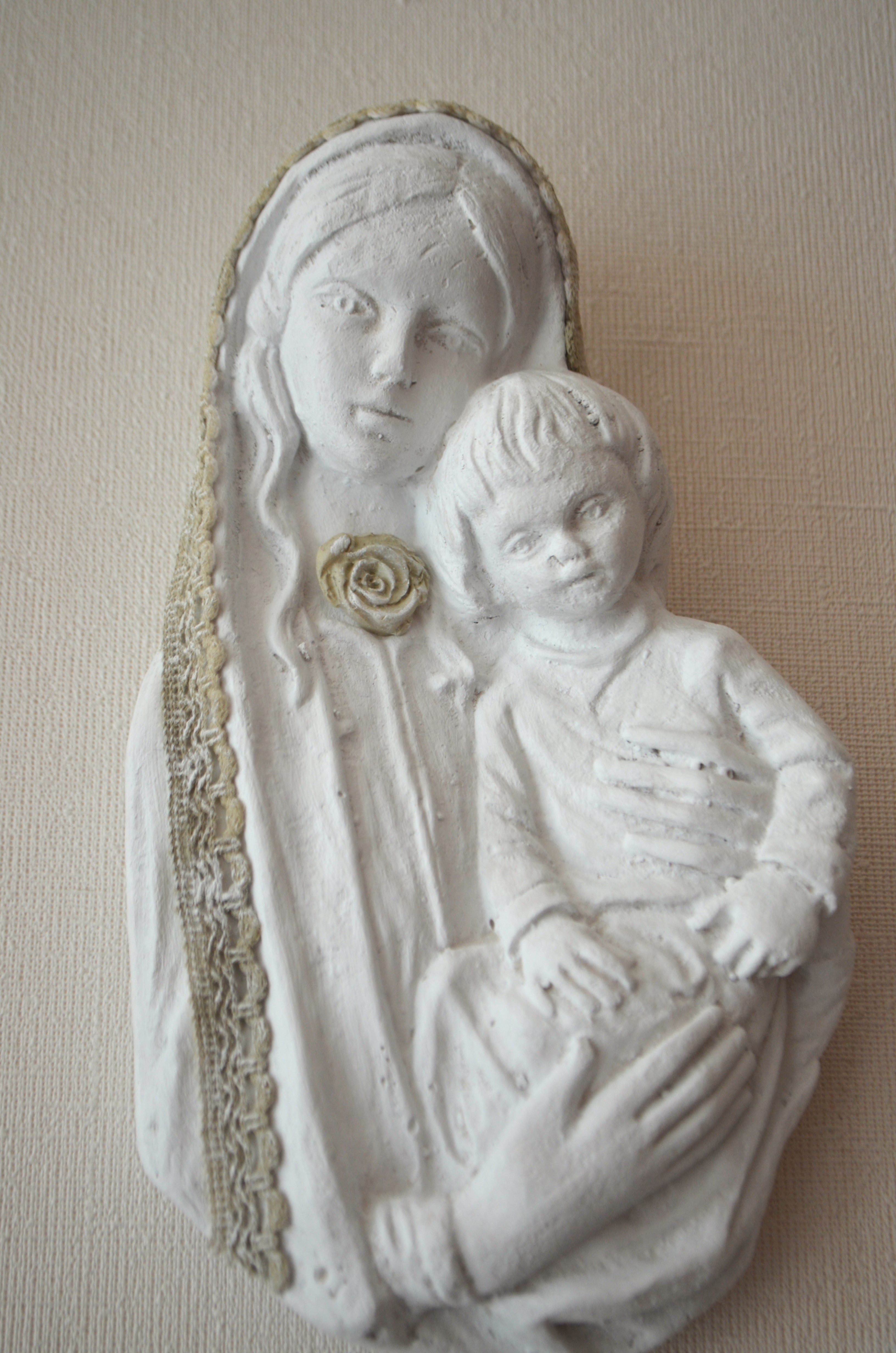 Figura religiosa Virgen de Encaje - Regalo de Bautizo o Primera Comunión