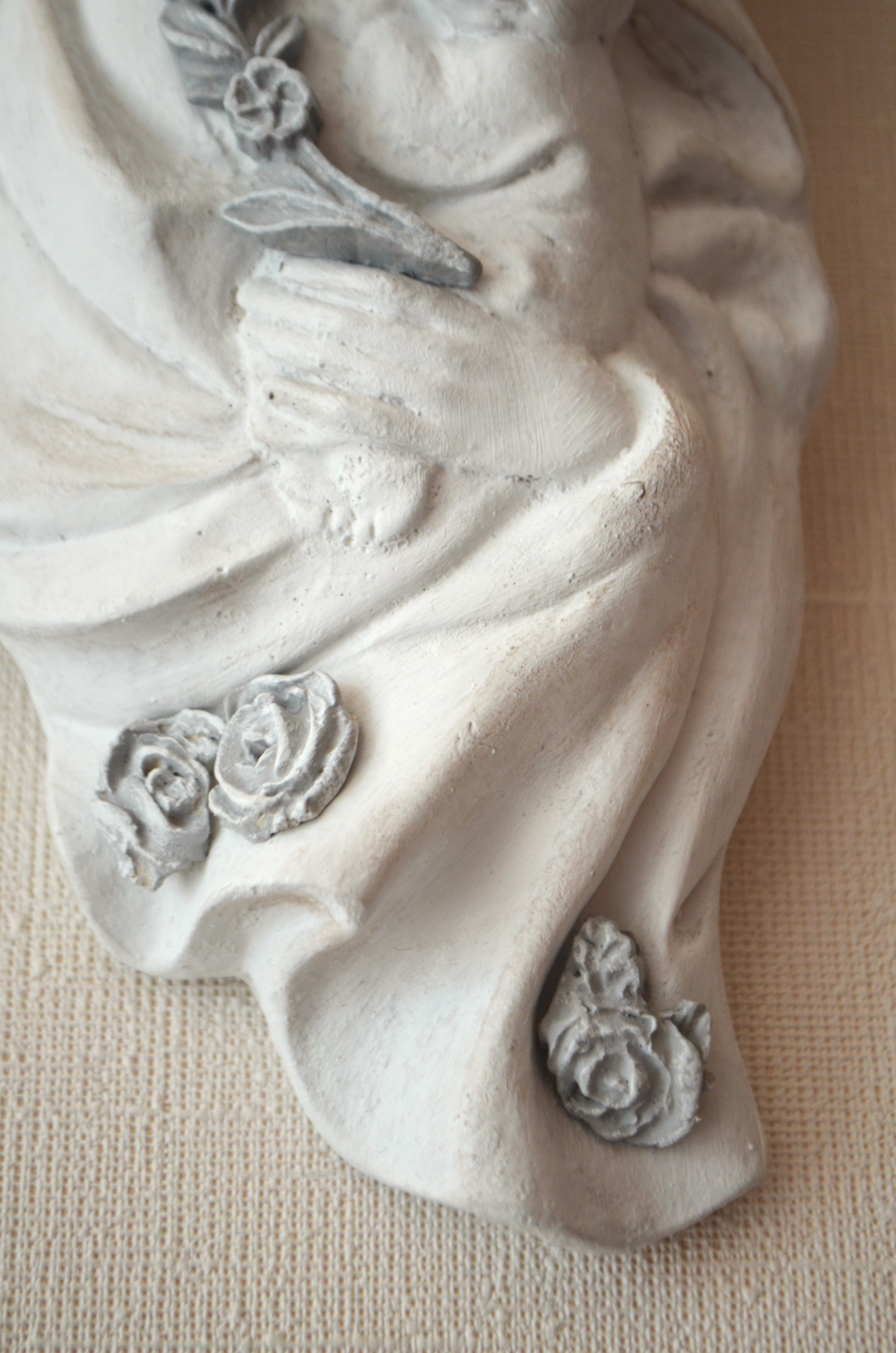 Figura religiosa decorativa Dulce Virgen - Regalo Bautizo y Primera Comunión